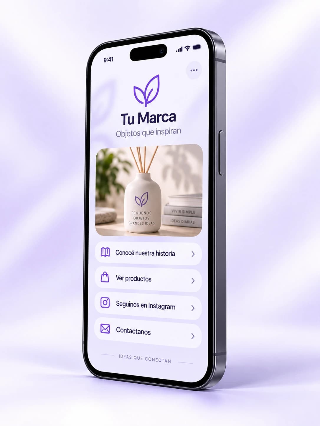 Página de Tu Marca en un celular, con productos, Instagram y contacto